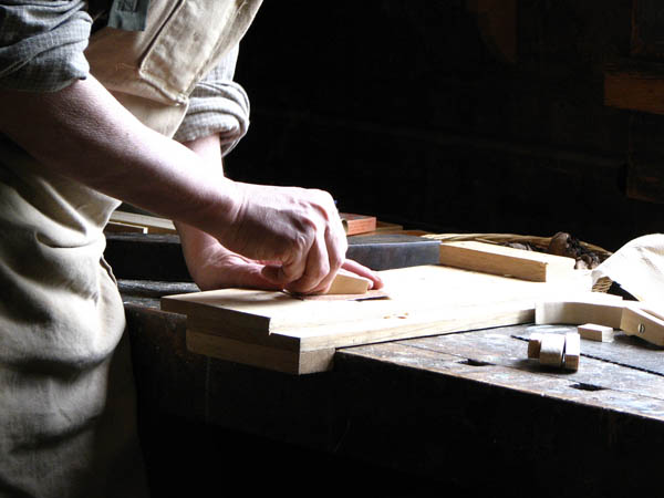 Nuestra <strong>carpintería de madera en  Tornavacas</strong> es una empresa de <strong>herencia familiar</strong>, por lo que  contamos con gran <strong>experiencia </strong>en la profesión.